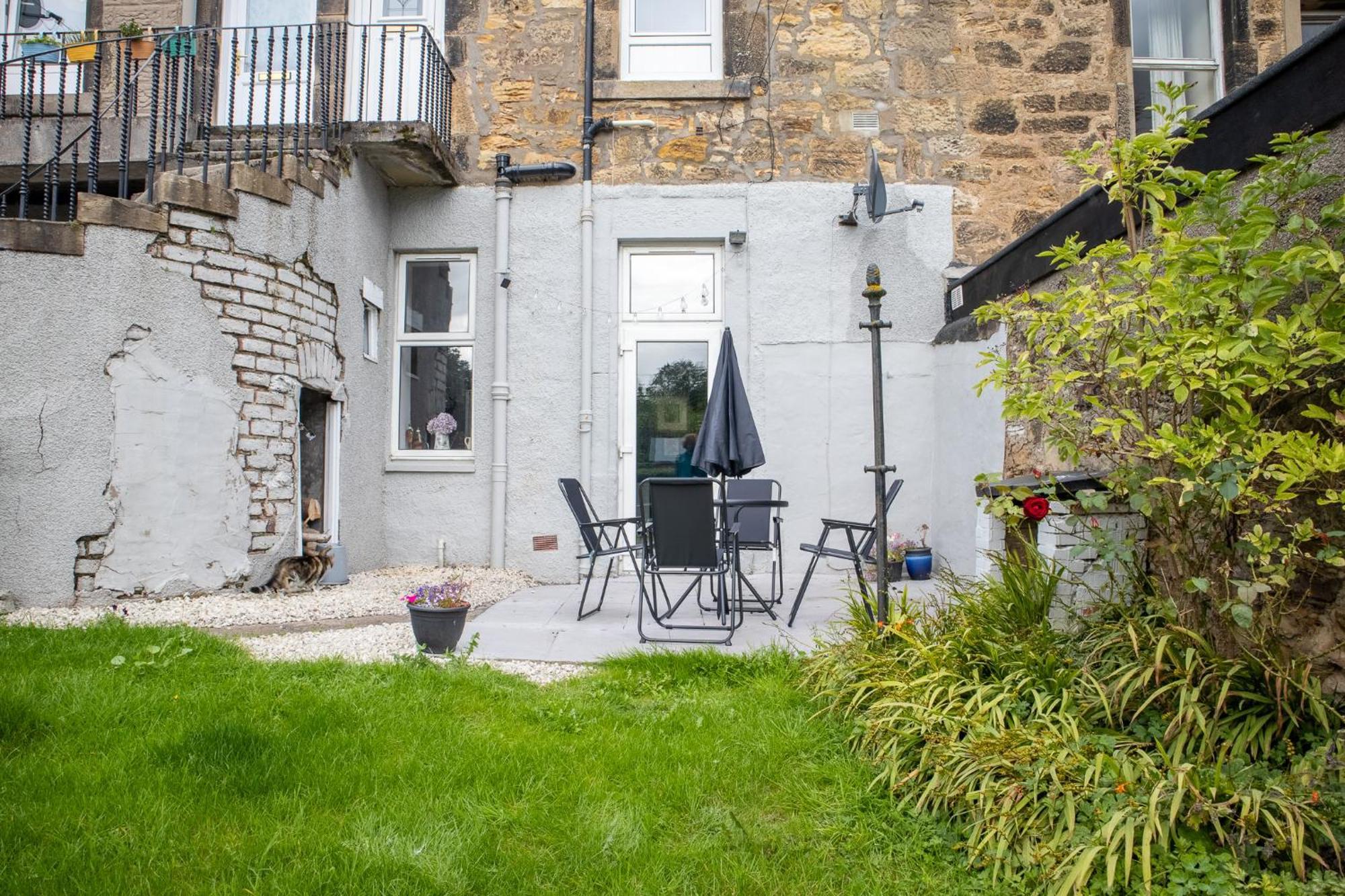 Ferienwohnung The Lang Toun Bothy- By The Sea & Near Edinburgh Kirkcaldy Exterior foto